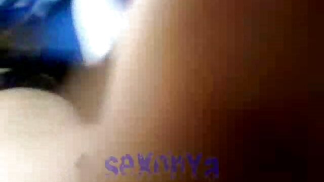 Harti luhur :  Madrasta seksi pega enteada se masturbando Sawawa video 